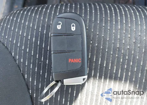 2020 Dodge Journey Se Value из США, поврежденный, VIN 3C4PDCAB4LT273440